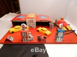 1930s Marx Electric Lighted Gull Service Station Gas And Oil Tin Litho Playset