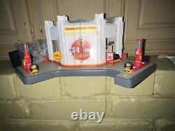 DANBURY MINT VINTAGE SHELL SERVICE Gas STATION CLOCK DIORAMA DISPLAY EXCELLENT