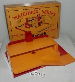 ESSO. 1960s. Matchbox Lesney Gas Petrol Garage MG1 Service Station. Alm. MINT IN BOX