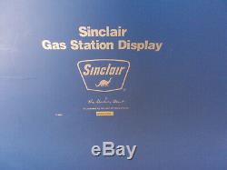 Franklin Mint SINCLAIR Gas Service Station, Perfect Condition