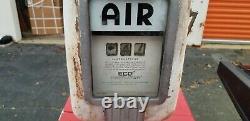 Original Eco 97 Air Meter Tireflator Pump Wall Mount Gas Oil Service Station
