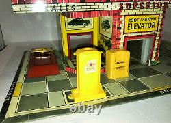 Rare 1949 T. Cohn Gas Service Station Tin Litho Toy Playset with accessories