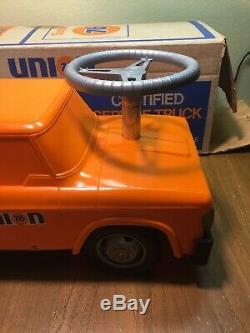 Union 76 Gas Station Dodge Service Truck Toy Steerable Ridable Republic Tool Die