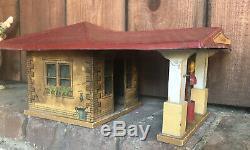 Vintage Gibbs Toy Gas Service Station USA Tin Litho & Wood Nice! Rare