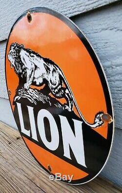 Vintage Lion Gasoline Porcelain Gas & Motor Oil Service Station Pump Plate Sign