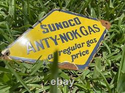 Ancienne Station D'essence De Porcelaine De Sunoco Service D'huile Jaune Anty-nok Carburant