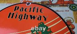 Enseigne de station-service vintage en porcelaine de la Pacific Highway de voitures anciennes