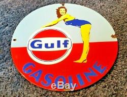 Golfe Vintage Oil Service Moteur Porcelaine Station Pompe Plaque Pin Up Girl Signe