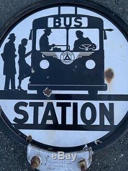 La Fonction Publique De La Gare Routière Porcelain Sign Gas Oil Voyage Vintage Transport