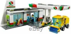 New Officiel Lego 2-in-1 Ville Service Set Station # 60132 Octan Station