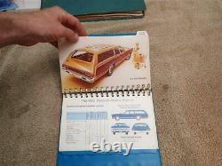 Original 1970 Plymouth Data Book Dealer Brochure Binder Barracuda Gtx Duster Wow