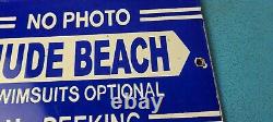 Plaque en porcelaine de plage nudiste vintage pour station-service de gaz avec pompe extérieure