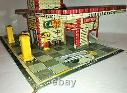 Rare 1949 T. Cohn Gas Station Tin Litho Toy Playset Avec Accessoires