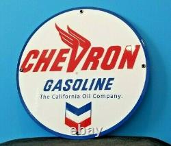 Signe Vintage De Station D’service De Gaz En Métal De Pétrole De Chevron D’essence De La Californie