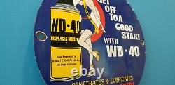 Vintage Wd 40 Porcelaine Gas Oil Lube Pin Up Girl Station Station Pump Sign